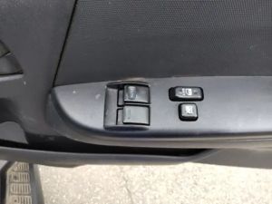 2011 Toyota HIACE VAN photo