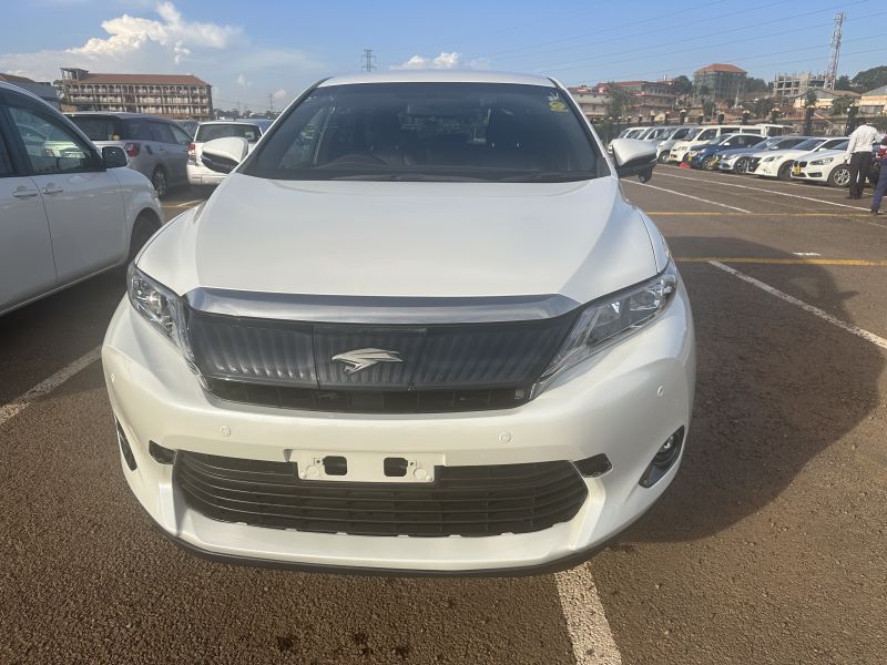 Toyota Harrier in Uganda