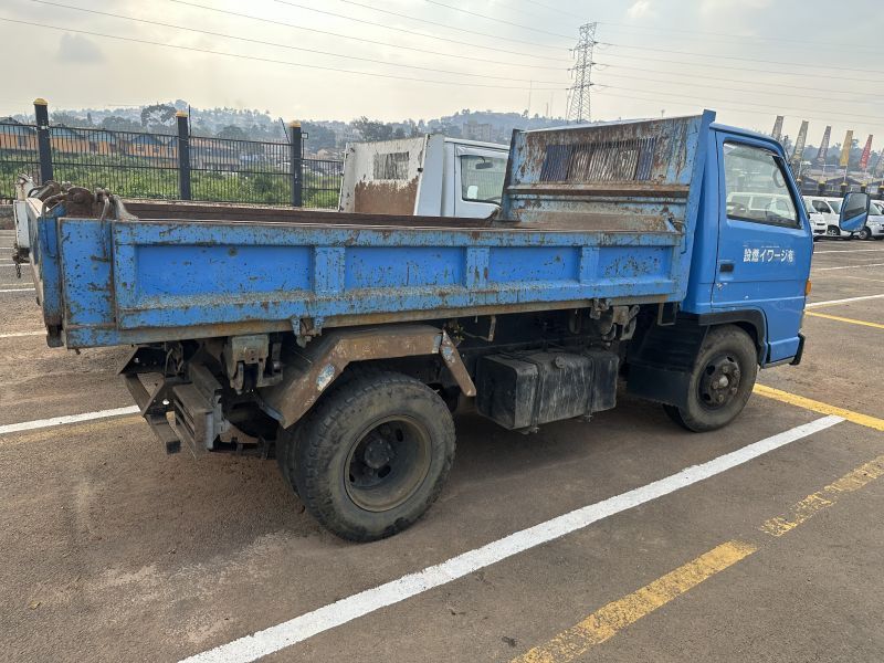 1991 Isuzu ELF photo