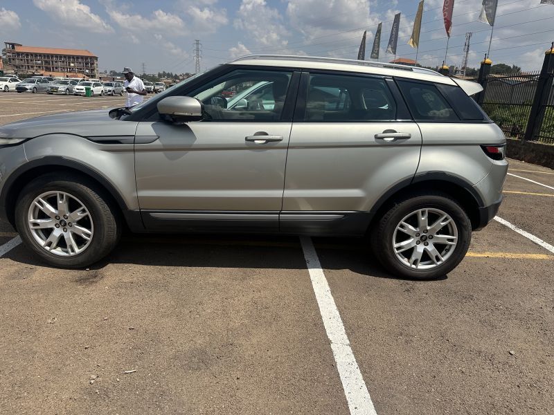 2013 Rover Land Rover Range Rover photo