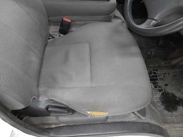 2013 Toyota HIACE VAN pictures