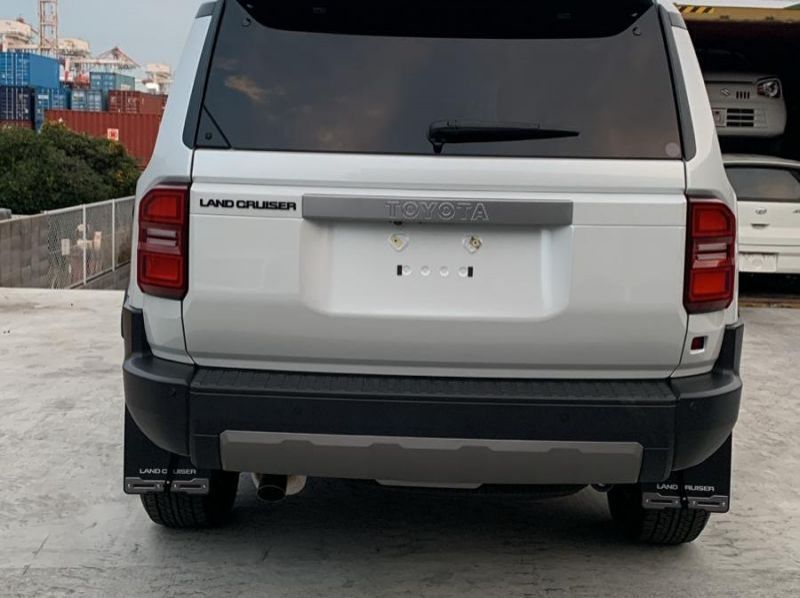 2024 Toyota Land cruiser pictures