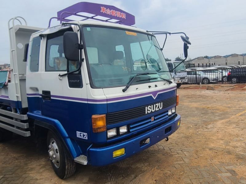 Used Isuzu Forward for sale in Kampala, Uganda
