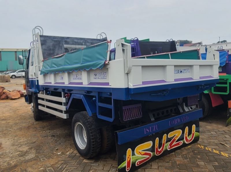 1992 Isuzu Forward pictures