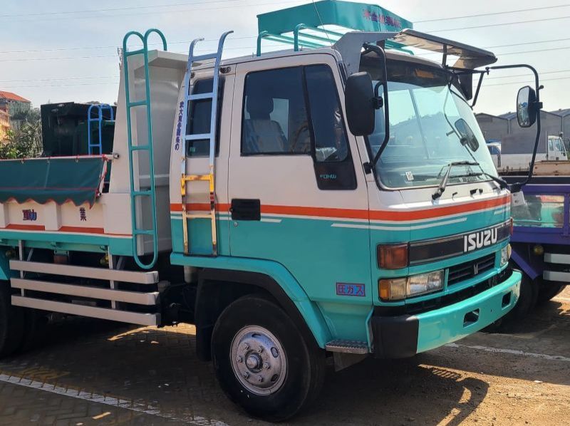 Used Isuzu Forward for sale in Kampala, Uganda