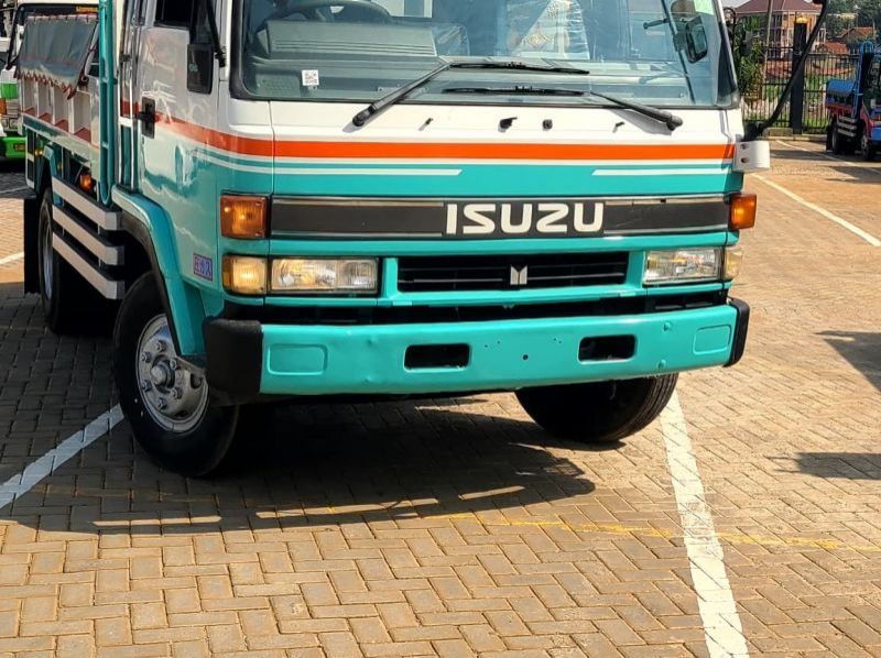 1993 Isuzu Forward pictures