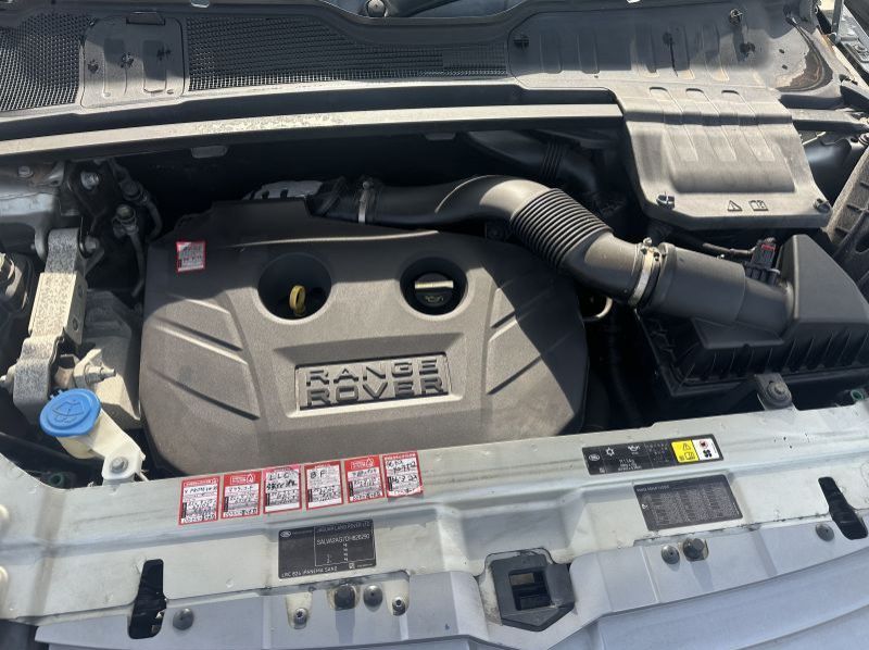 2013 Land Rover Range Rover Evogue pictures