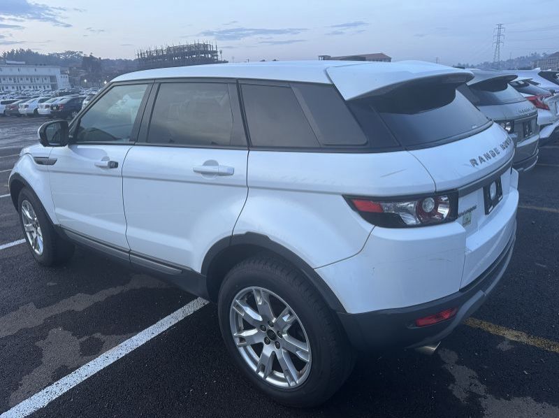 2013 Land Rover Range Rover Evogue pictures