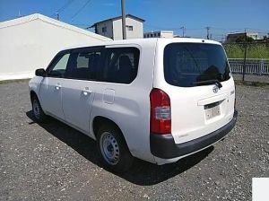 2017 Toyota SUCCEED pictures