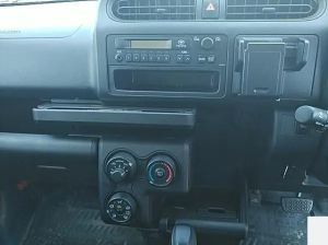 2017 Toyota SUCCEED pictures