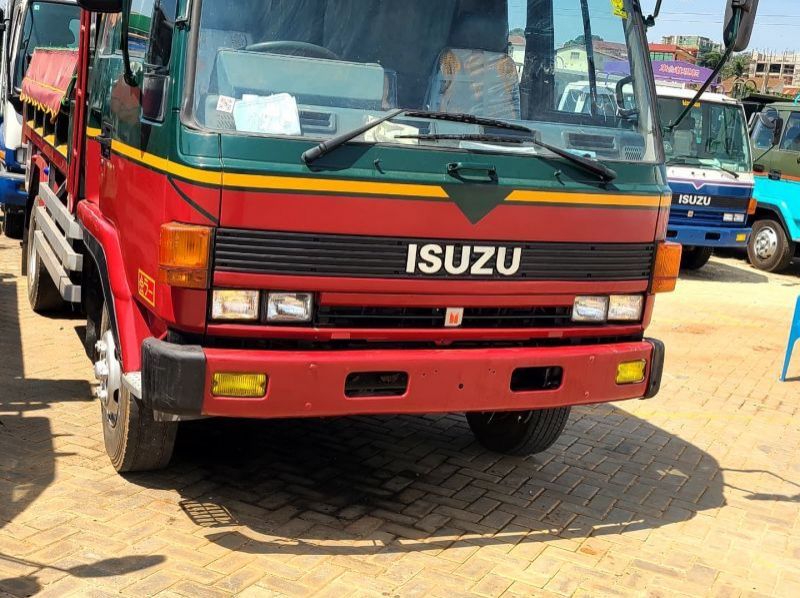 1991 Isuzu Forward pictures