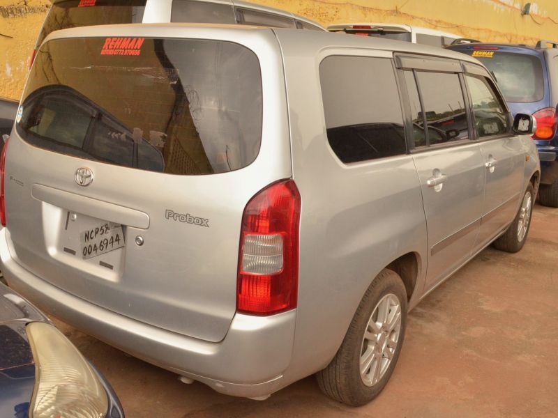 Toyota Probox 2005
